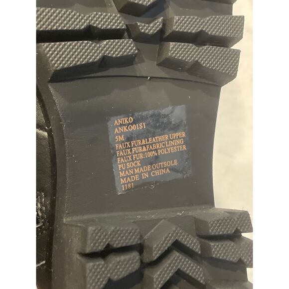 NWOB STEVE MADDEN Aniko Winter Boots Black 5M Platform Lug Sole Faux Fur - Picture 8 of 8